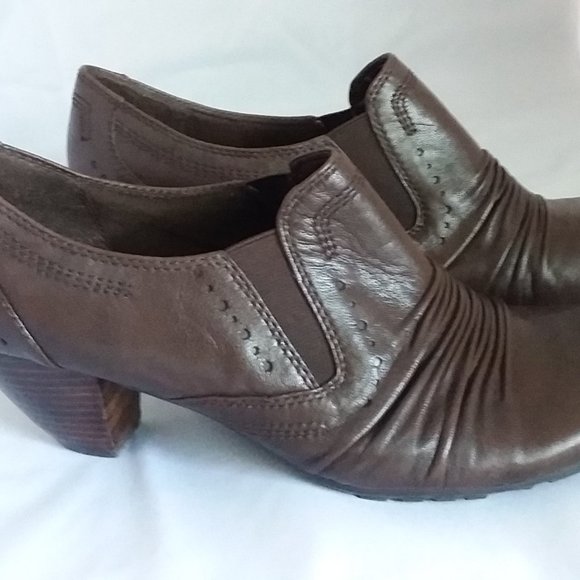 yuu shoes clearance
